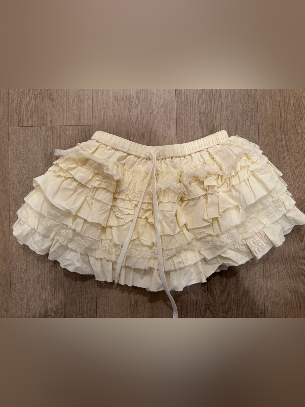 Miu Miu Cream Lace Tiered Ruffle Mini Skirt XXS